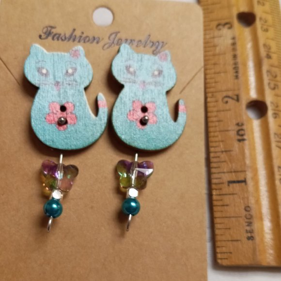 Home Made Handmade Wood & Metal Cat Turquoise & Pink Button Earrings #43 - Picture 8 of 8